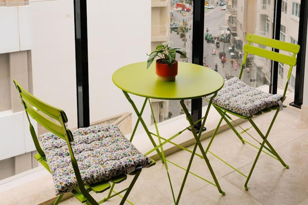 Sliema Mainstreet Designer Suite 5 Экстерьер фото